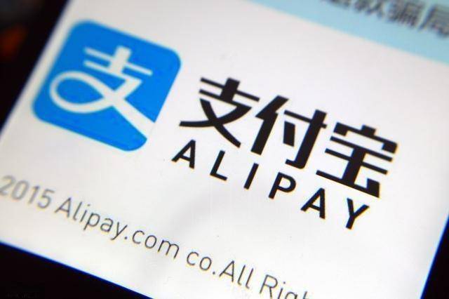 哪个黑户秒下款2025年精选，总结五个黑户能马上下款的平台
